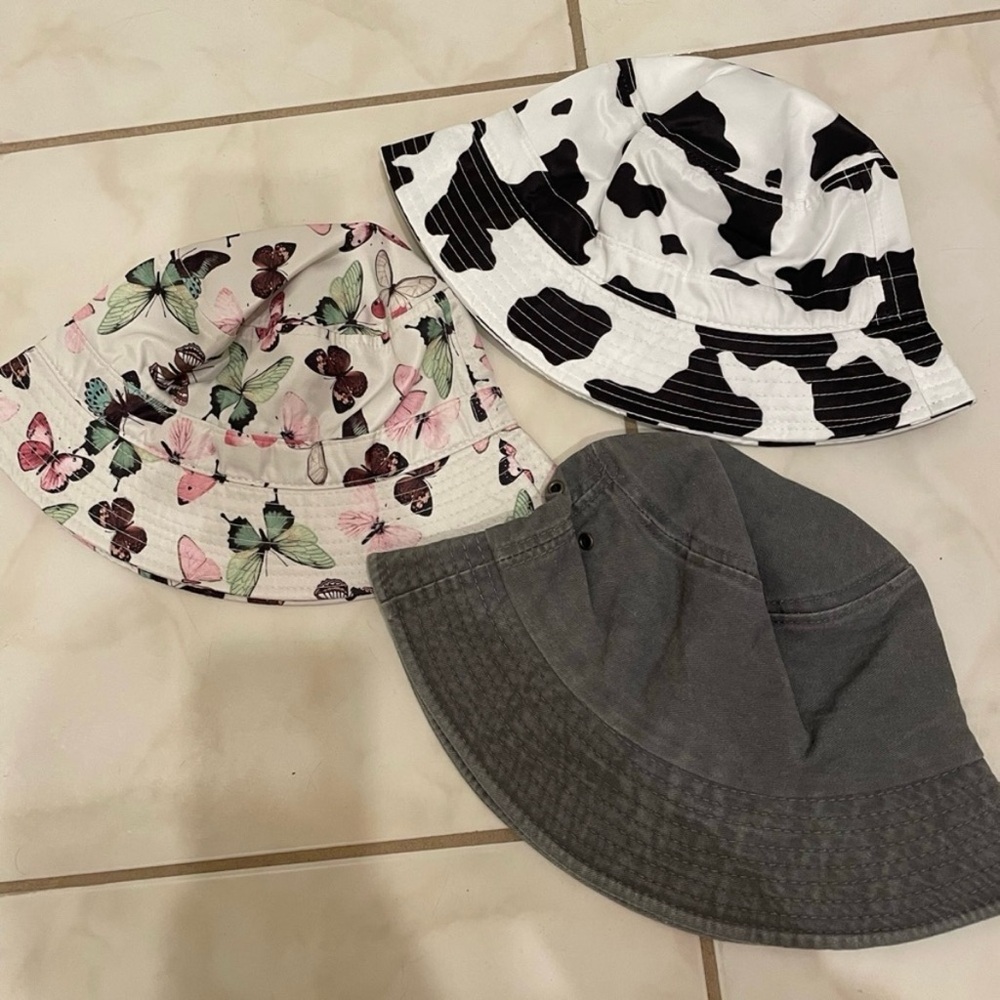 Bundle of 3 Bucket Hats – Petals and Peacocks + Solid Gray - Picture 5 of 8